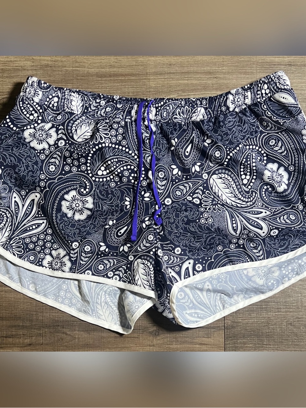 Old Navy Active Paisley Pattern Semi-fitted Go-Dry Shorts